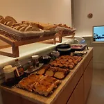 Bacalhoeiros 125 2* Лиссабон