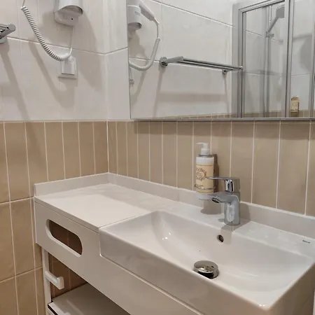 Szálloda Bacalhoeiros 125 2*