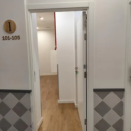 Hotel Bacalhoeiros 125 Lissabon