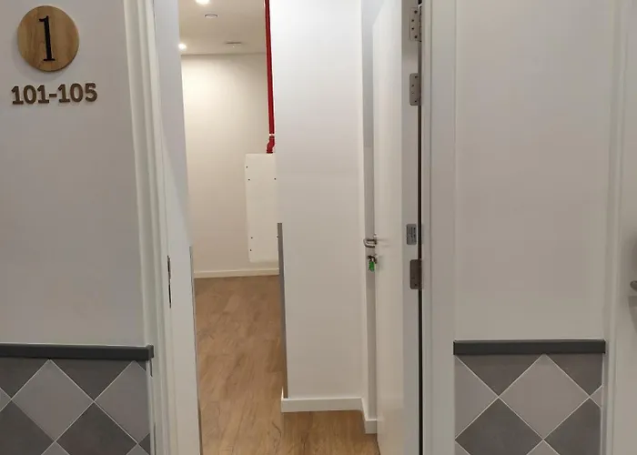 Hotel Bacalhoeiros 125 Lisboa